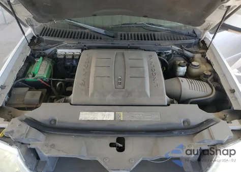 2005 Lincoln Navigator from USA, damaged, VIN 5LMFU28545LJ20716